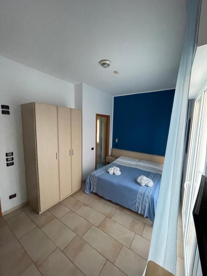 Hotel Marilonda Rimini Chambre photo