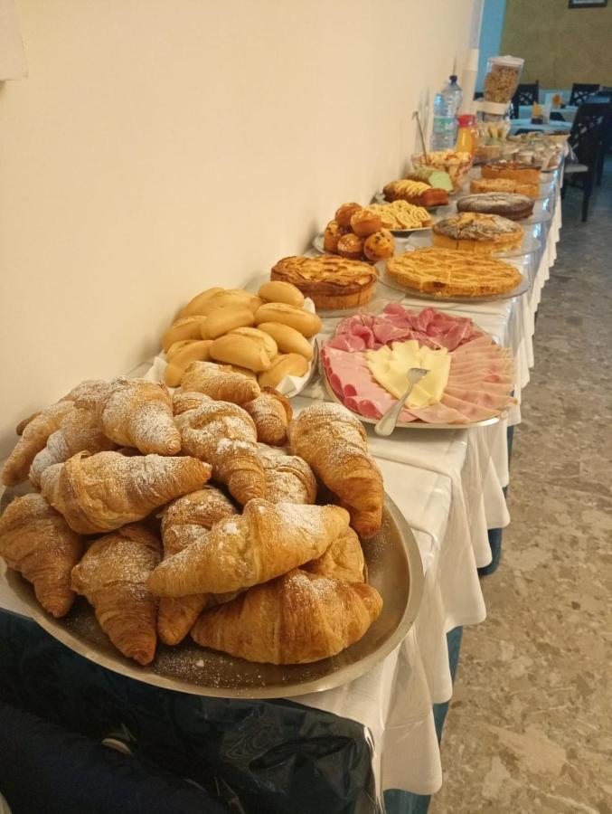 Hotel Marilonda Rimini Extérieur photo