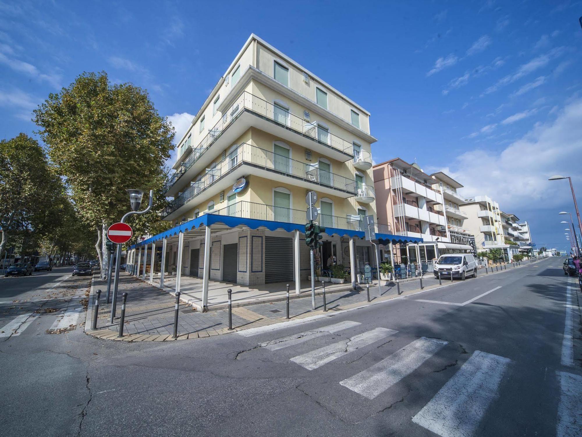 Hotel Marilonda Rimini Extérieur photo